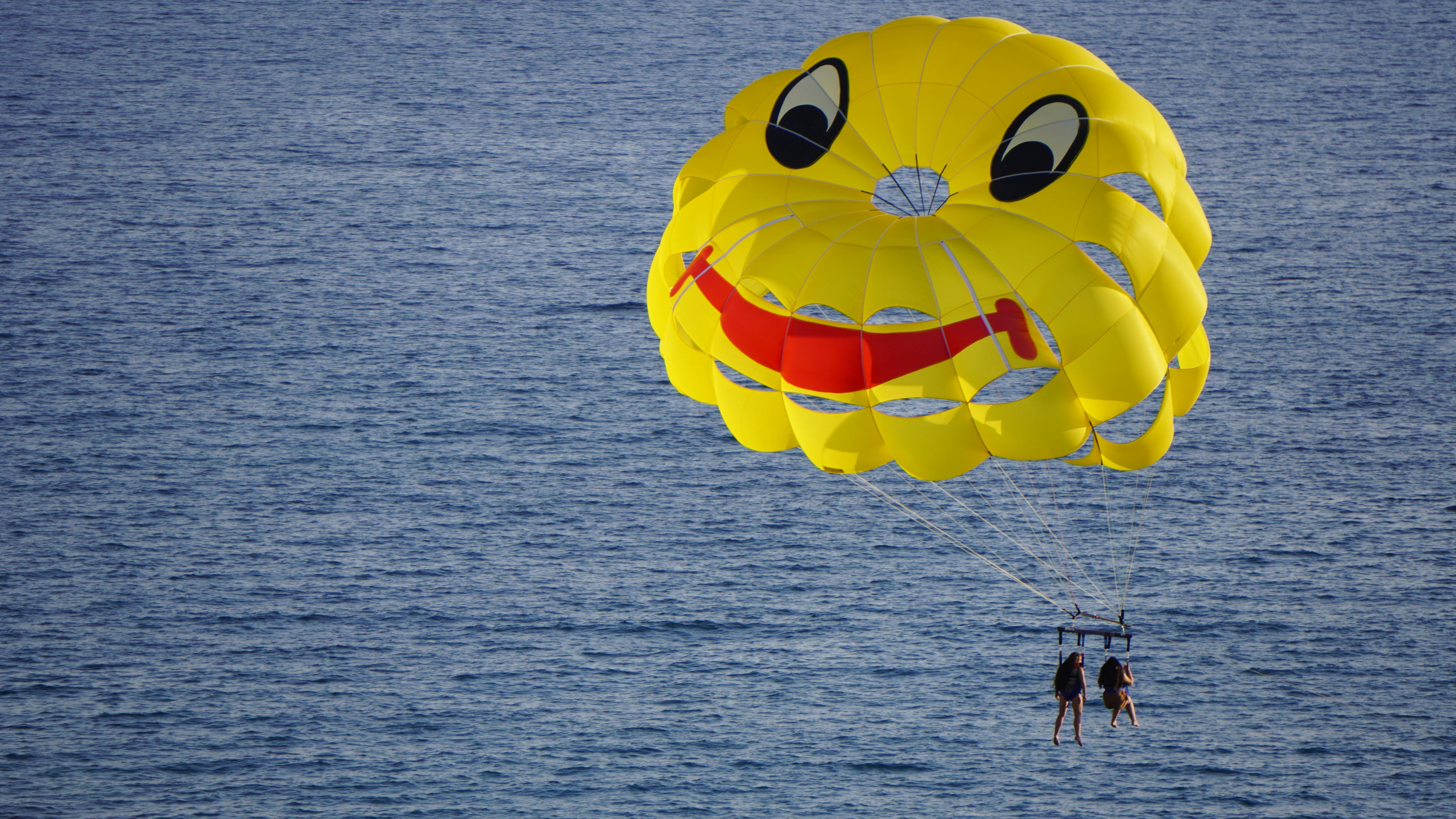Çift Kişilik Parasailing Turu